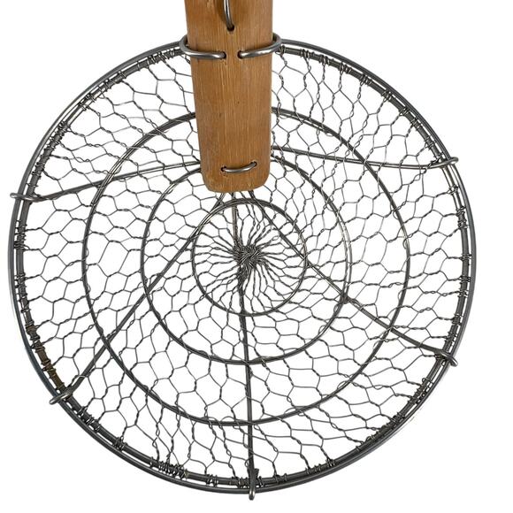 Large Stainless Steel Spider Strainer – Professional Kitchen Tool - Picture 8 of 10